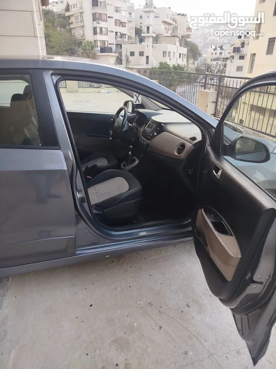 هيونداي i10