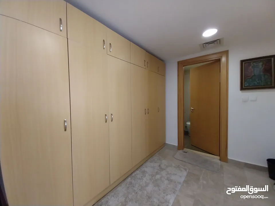 Apartment for rent in al abdali  ( Property 33246 )-174822661