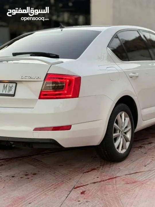 سكودا اوكتافيا 2017