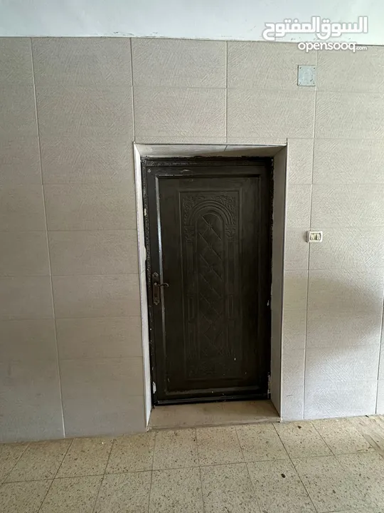 شقة طابق ارضي من المالك