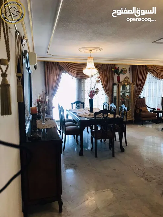 شقة مميزة للبيع في الرابية  - خلف السفارة الصينية طابق ثالث 190م تشطيب سوبر ديلوكس