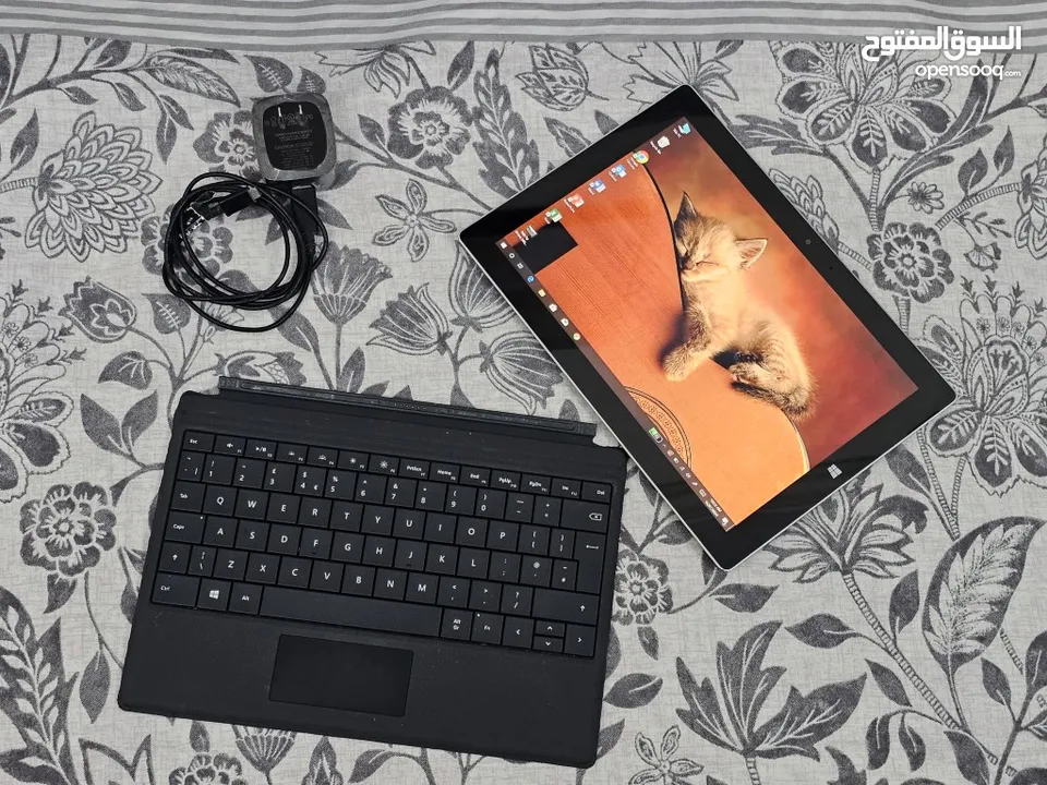 Surface Tablet with Keyboard - Windows 10 Pro - Microsoft Office - ipad air pro tab s6