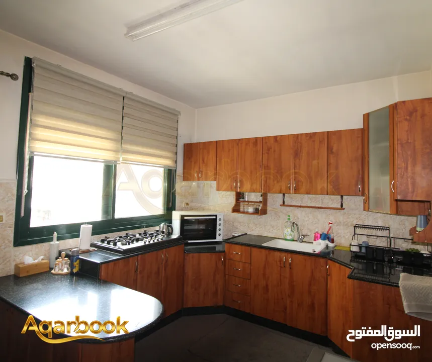 شقة مميزة بإطلالة جميلة للبيع وسط رام الله – قرب بنك فلسطين