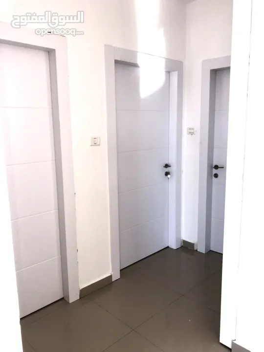 شقة للبيع خلف منتدى شارك الشبابي