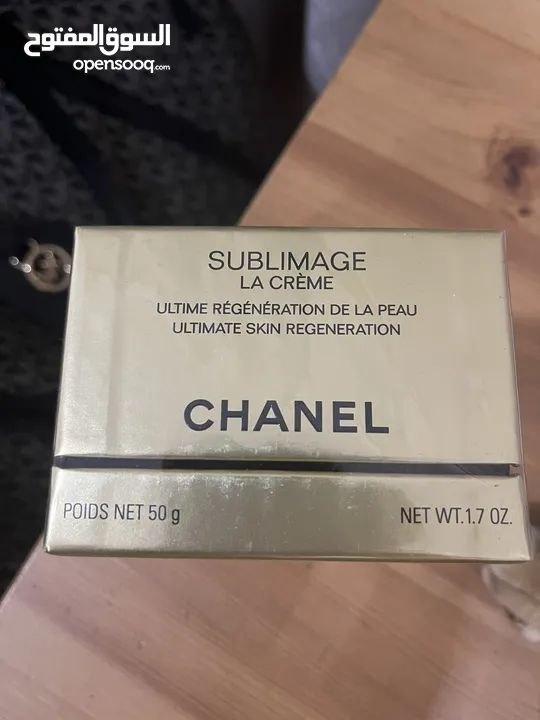 Chanel crème