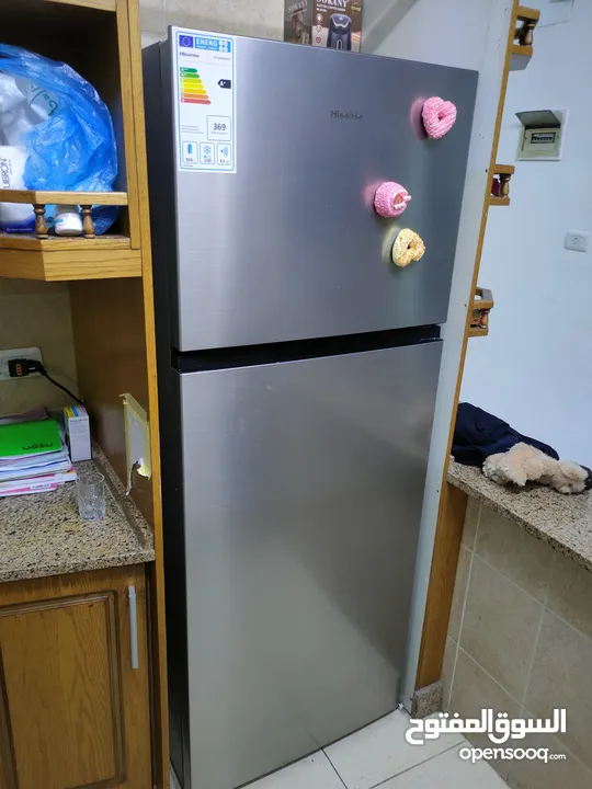ثلاجه هايسنس 369 لتر زي الجديد