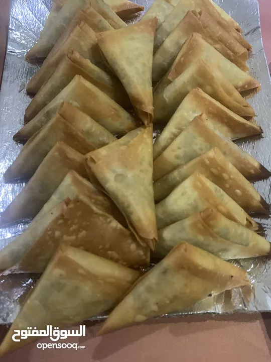 خروف مشوي او محشي او محشي ورق عنب دوالي