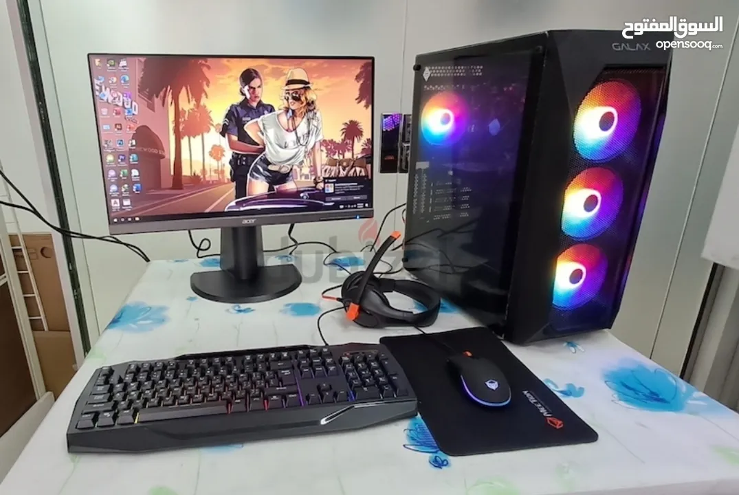 Full Gaming Setup With Powerful PC