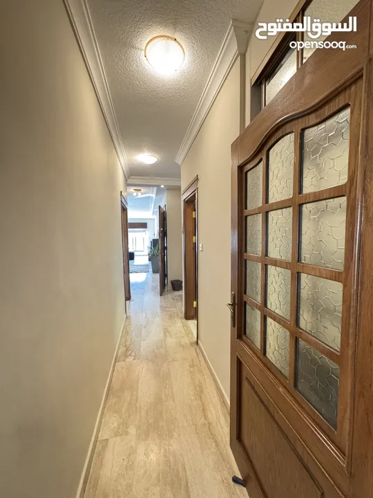 شقة مفروشة للإيجار 200م2 ( Property 40418 )-175089930