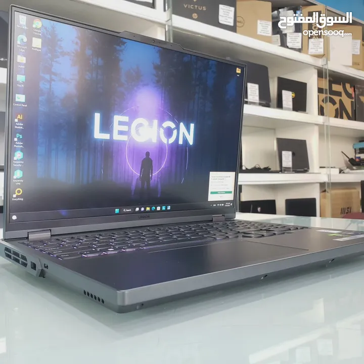 Lenovo Legion Pro 5i (2023) $1880$