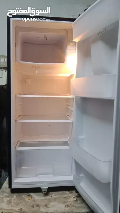 good condition fridge with water dispenser