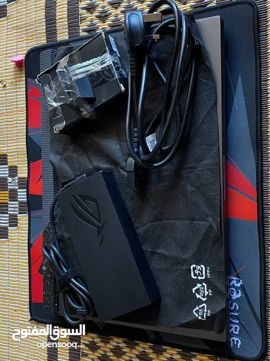 Asus ROG Strix G513RM – Ryzen 7 / RTX 3060 / 16GB RAM / 1TB SSD / WQHD 165Hz