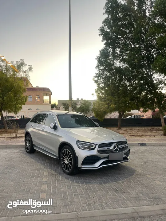 سلام عليكم.(اعلان للنشر)  للبيع مرسيدسGLC-200 - 4Matic موديل : 2020  ماشي : 80,000