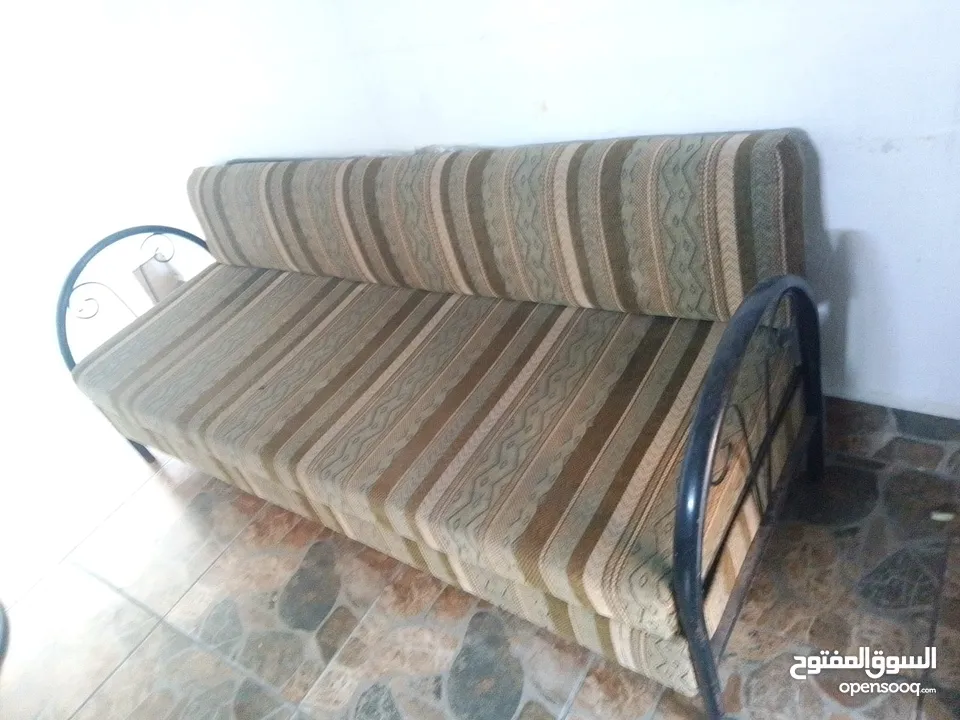 سجلونة حديد في الزرقاء الجديدة