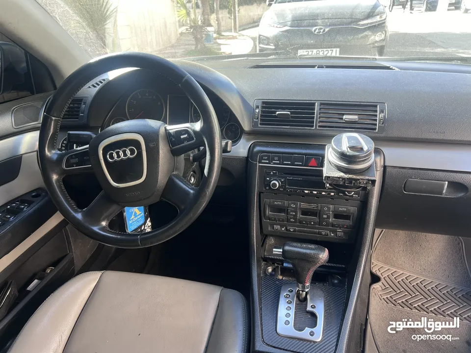 Audi A4 للبيع كاش فقط