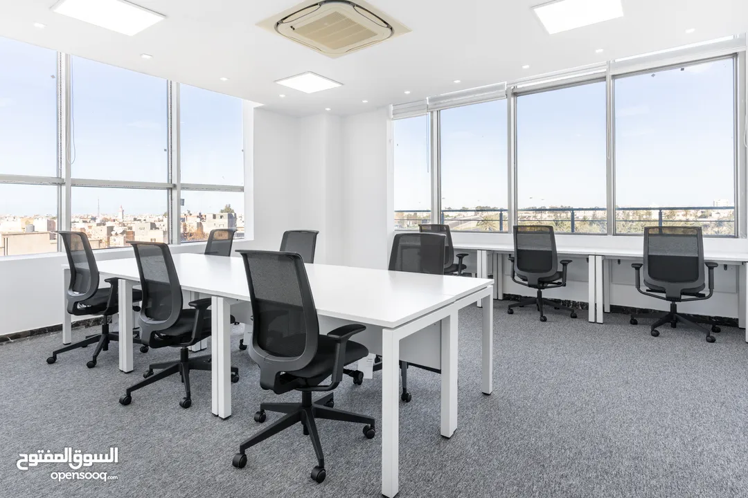 Fully serviced open plan office space for you and your team in Muscat, Pearl Square