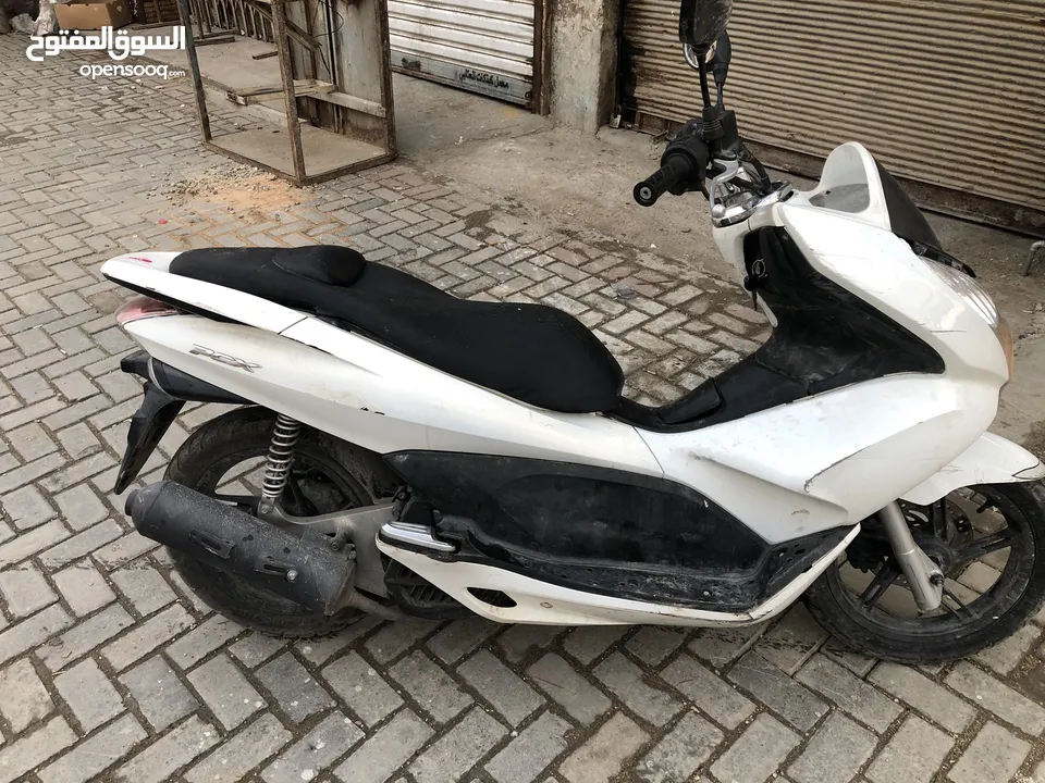 125 PCX 2016