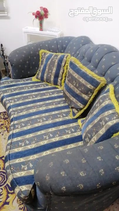كنب سبعة مقاعد للبيع