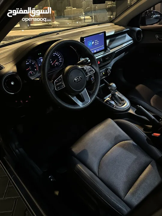 Kia k3 2019 GT Line بحالة الوكالة صيانة جديدة فحص كامل السيارة بالكرتونة