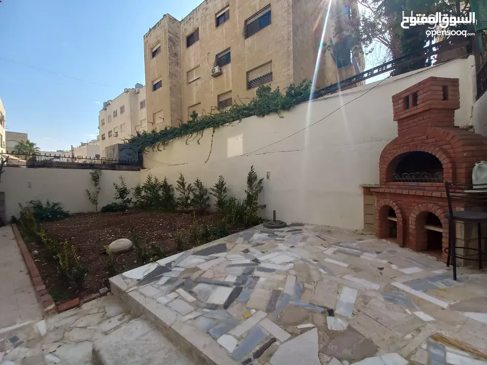 شقة مفروشة للإيجار 180م2 ( Property 17762 ) سنوي فقط