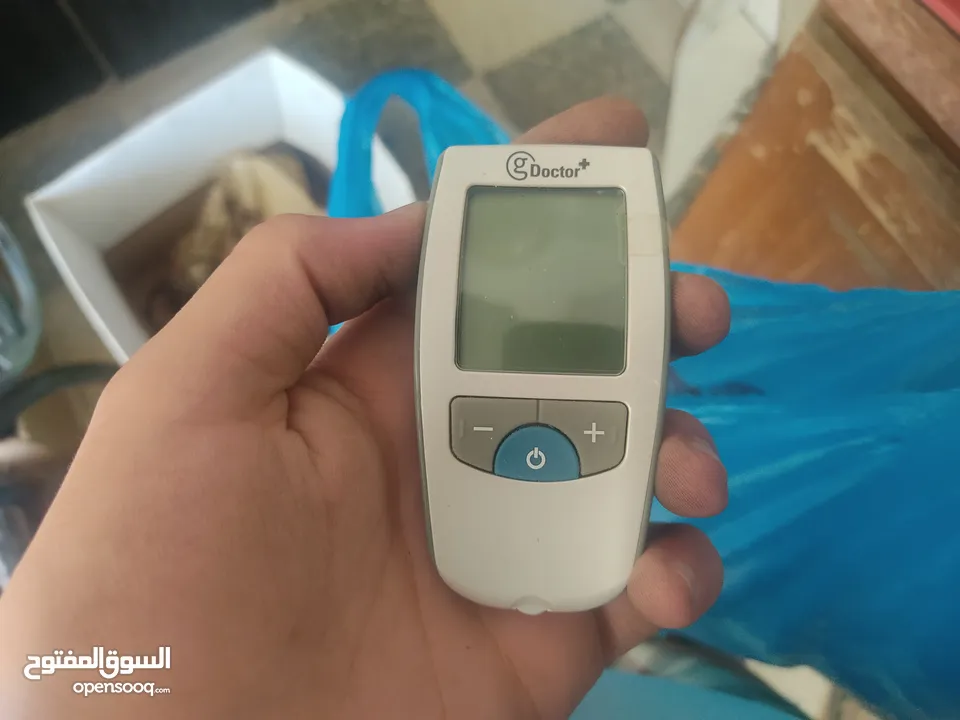 قطع مستعمله و اكسسوارات مختلفة للسيارات