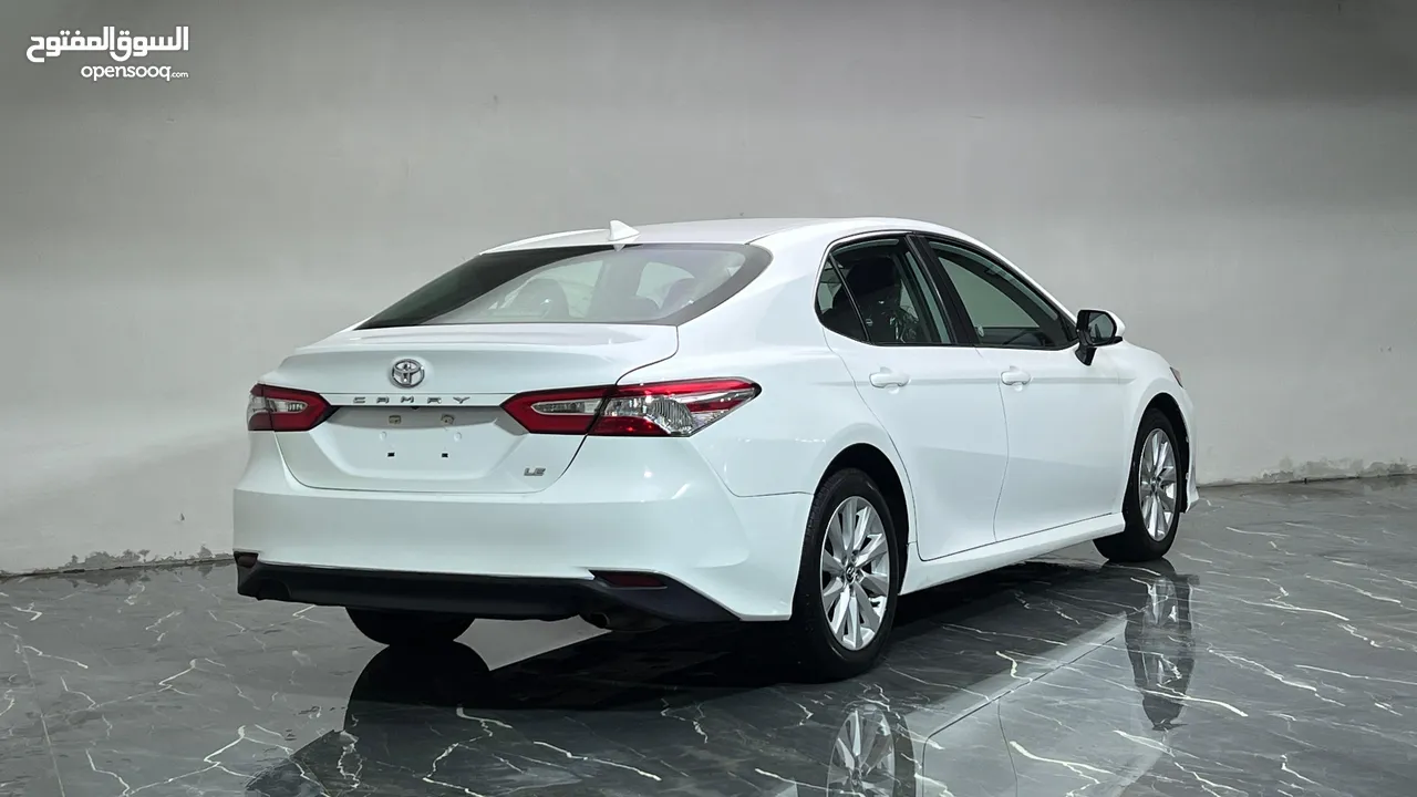 Toyota Camry 2020 LE