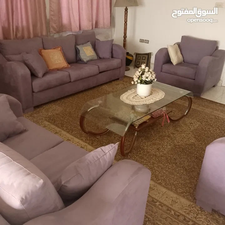 طقم كنب  Sofa مستعمل بحالة ممتازة للبيع