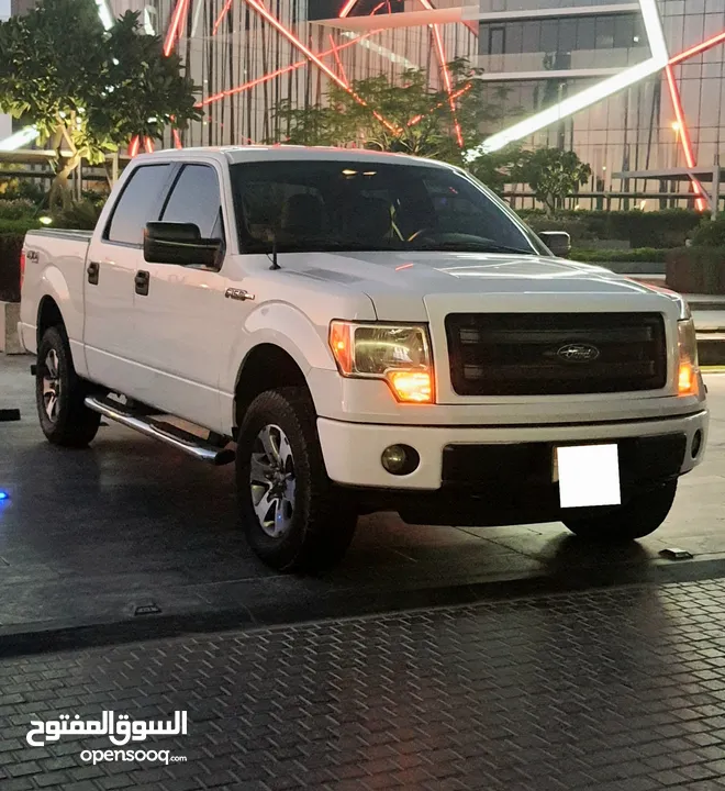 للبيع فورد f150 موديل 2013