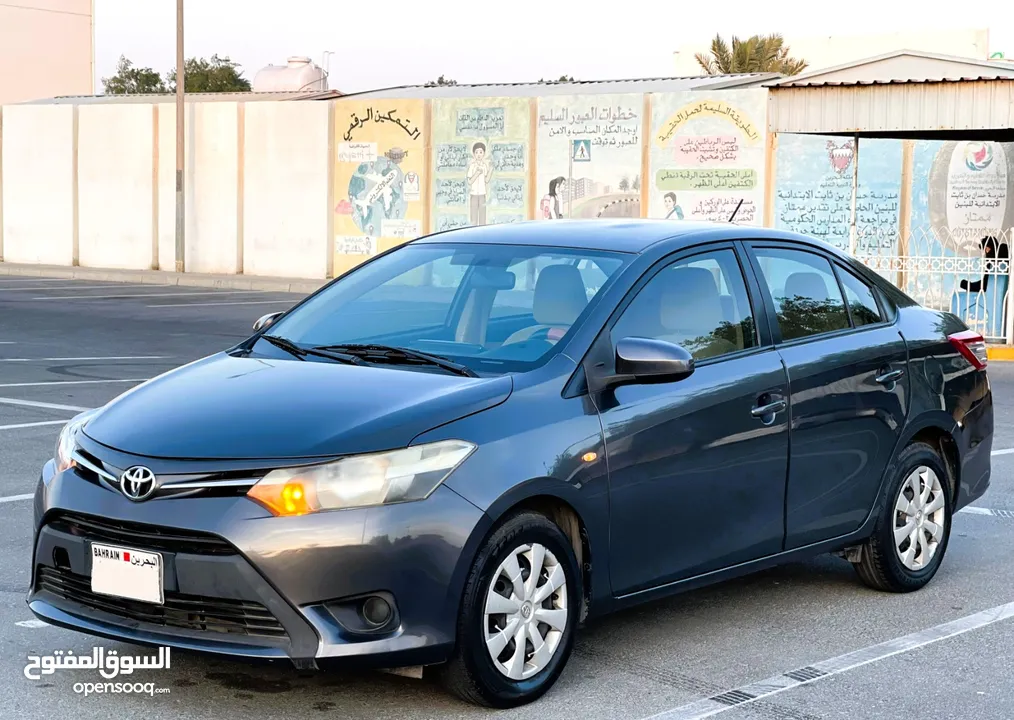 TOYOTA YARIS 2017 FOR SALE