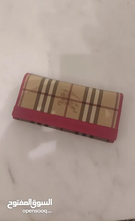 New Burberry Check Bifold Wallet from UK  محفظة Burberry Check Bifold جديدة من إنجلترا