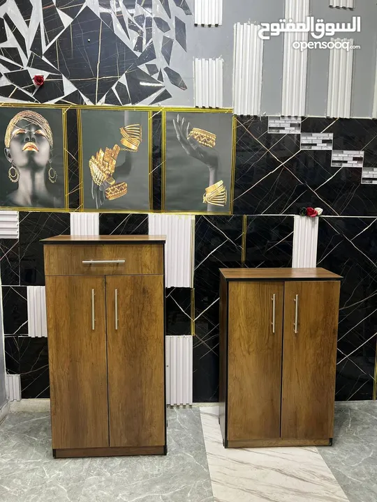بشكل مميز خزانة أحذية تفصيل خشب مستورد متوفر بحجمين بسعر الجملة يتحمل اوزان عالية خشب أصلي مكفول