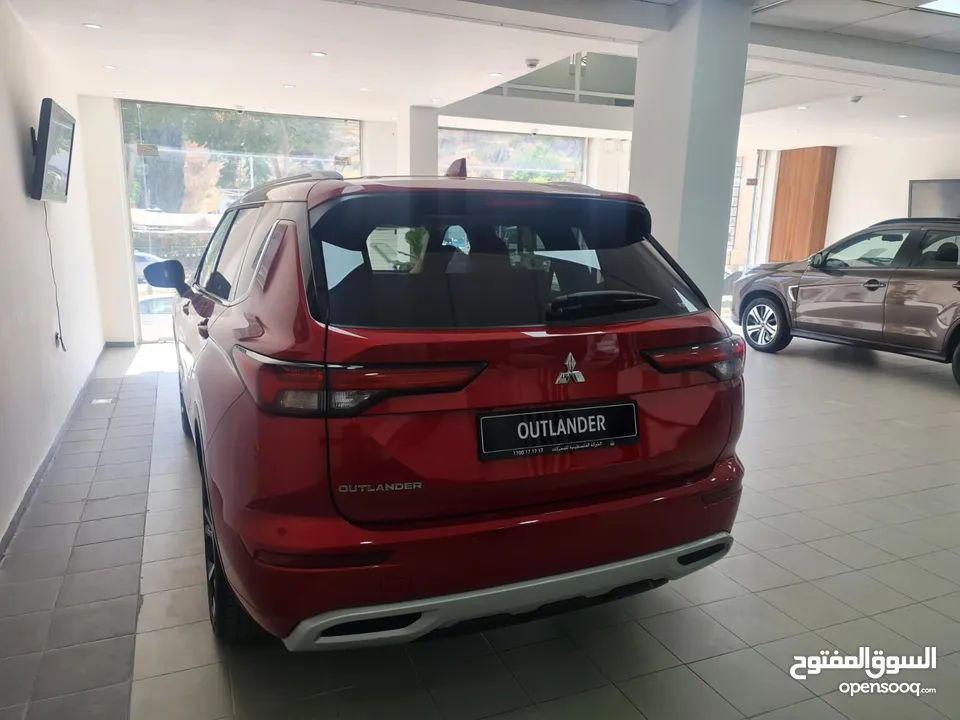 ميتسوبسشي اوتلاندر