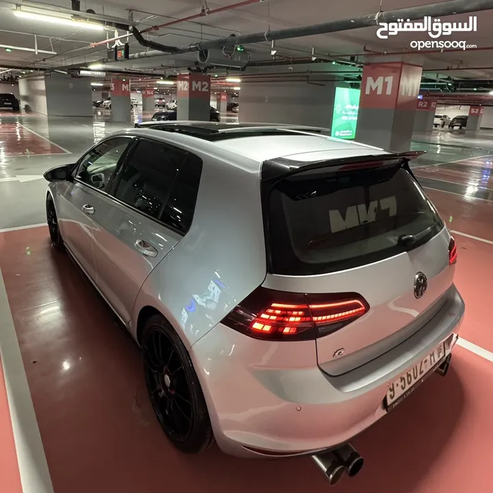 جولف معدلة R line فل اصافات بسعر ممتاز