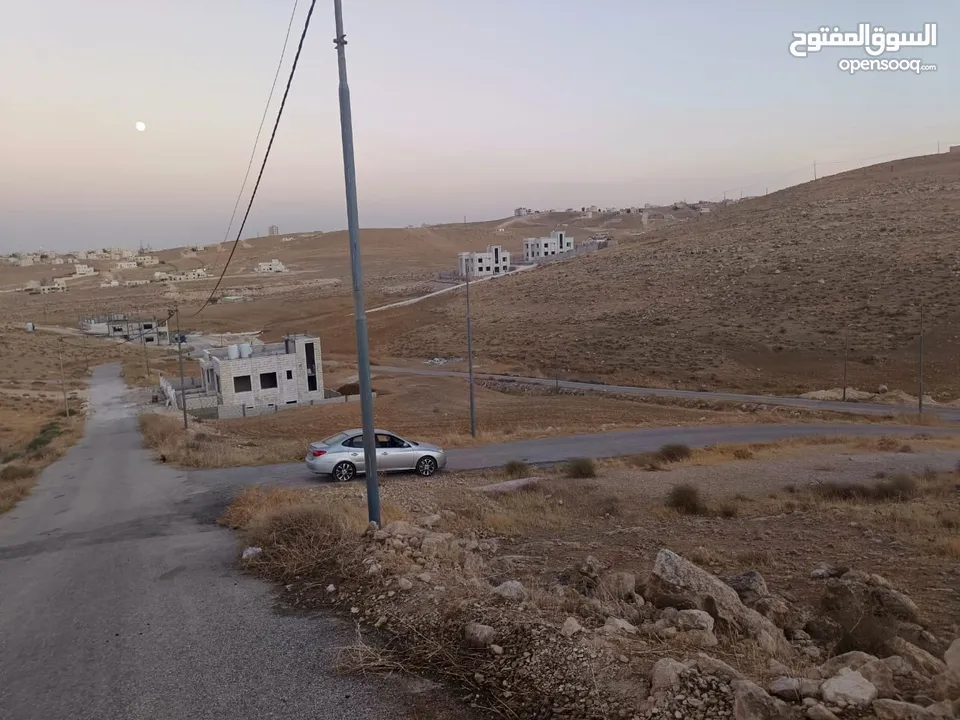 قطعة ارض مميزة جدا في ضاحية المدينة