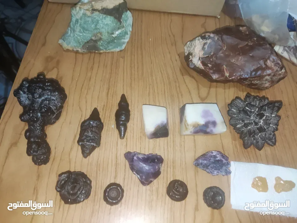 احجار بركانية نادرة rare volcanic stones