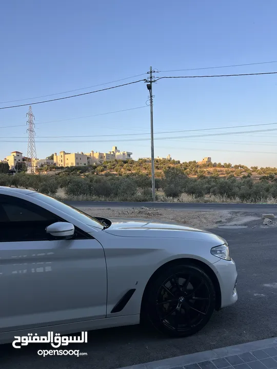 Bmw 530e 2017 بحالة الوكاله