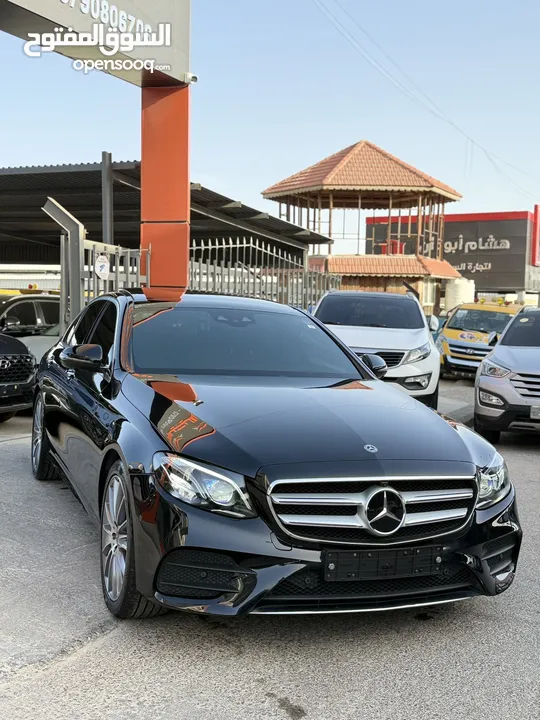 مرسيدس E350 2020 AMG فحص كامل ممشى قليل فل اضافات اعلى صنف لون اسود غرفة كاميل