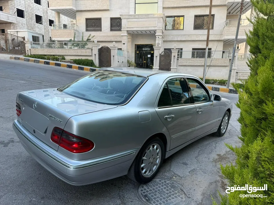 مرسيدس بنز قرش ونص بحاله الشركه