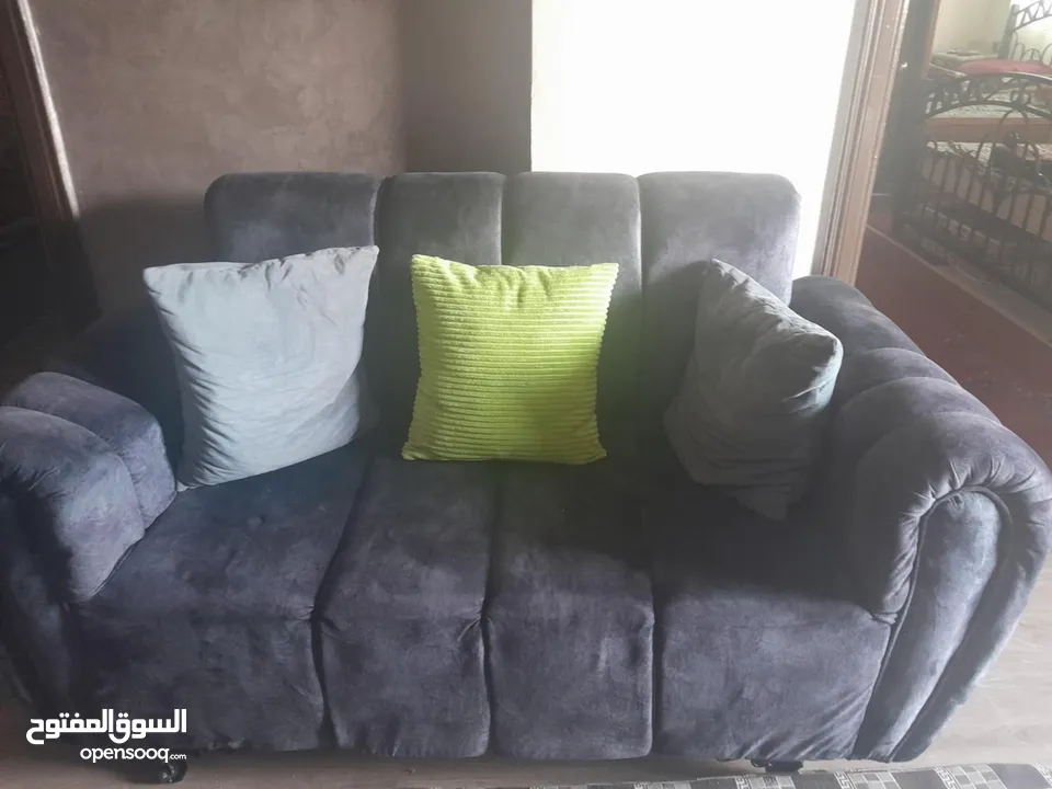 كنب بسعر حرق