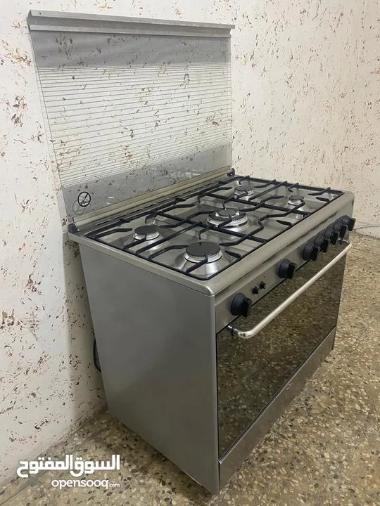 غاز ايطالي بحالة الجديد