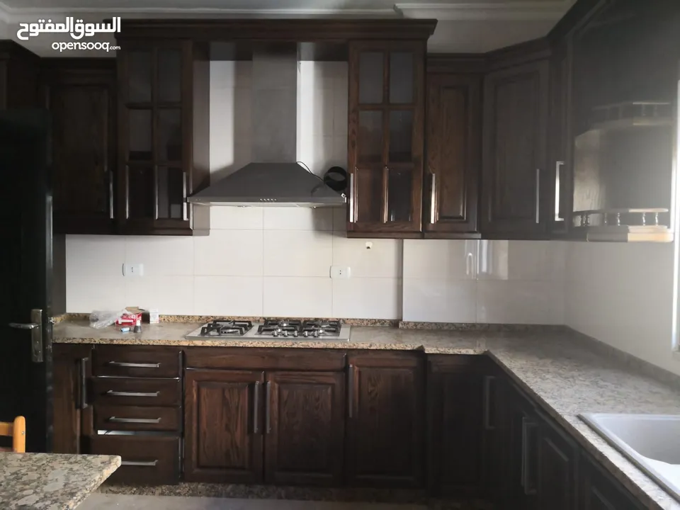 شقة للايجار  ضاحية الامام الغزالي بجانب مدرسه بناة الغد