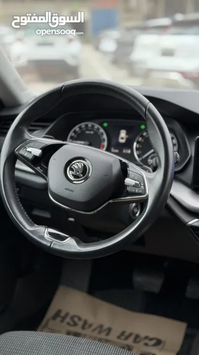 سكودا اوكتافيا ترخيص 2022 محرك 2000 ديزل جير أوتوماتيك 150 حصان