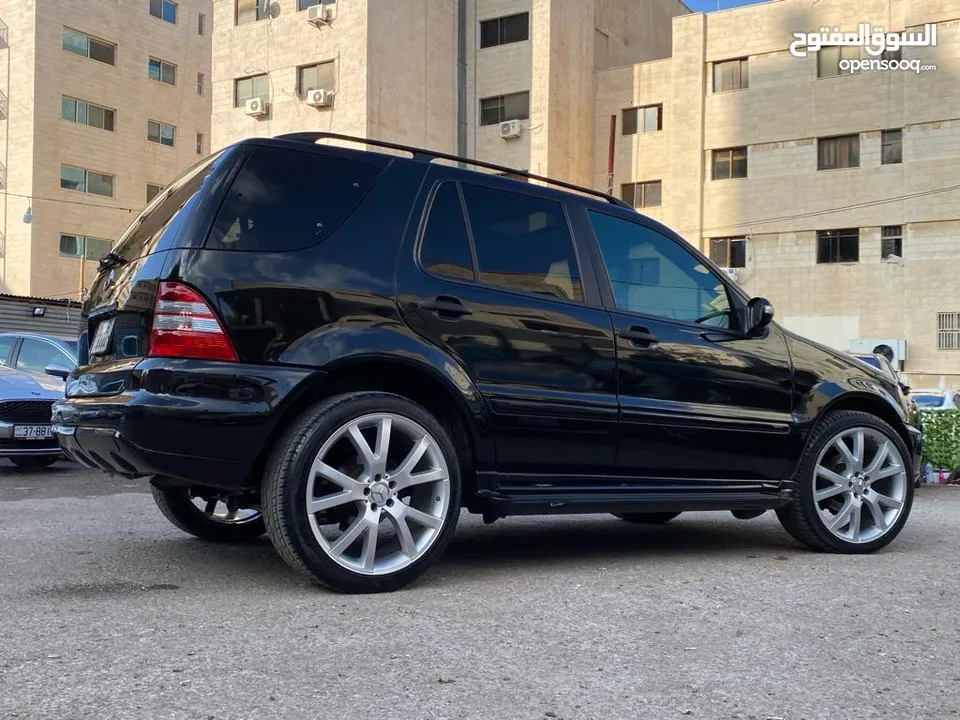مرسيدس ML 350 موديل 2003 بحاله الوكاله مالك واحد ماشي 137 الف ميل