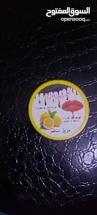 مزيل حنه الاضافر nail polish remover