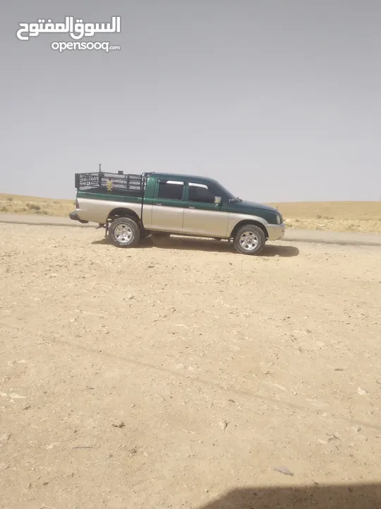 مستبيشي L200 2006