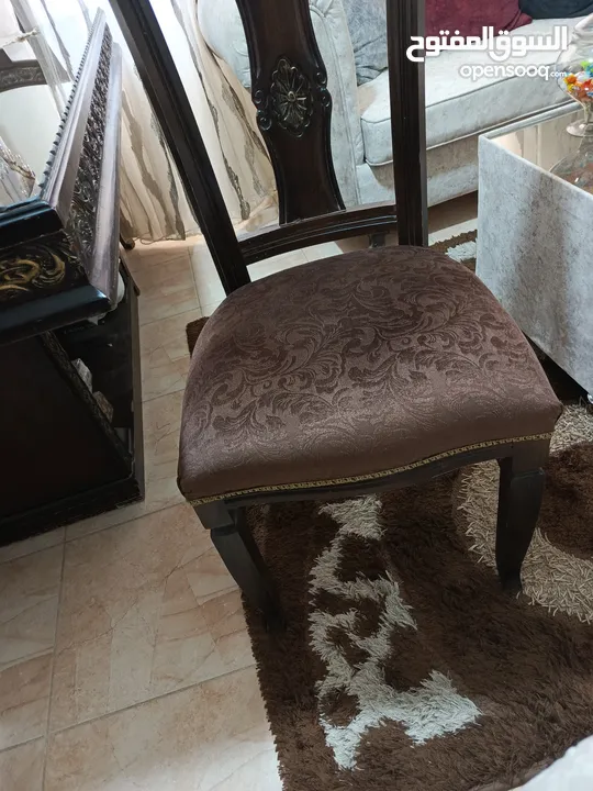 طاولة سفرة 6 كراسي مستعملة بحال الجديد