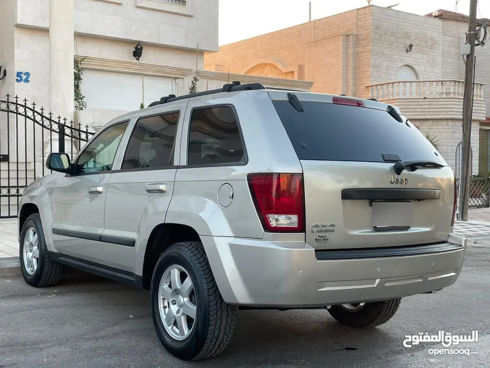 جيب جراند شيروكي لاريدو موديل 2008 مالك واحد فقط  7جيد ولا أي ملاحظه