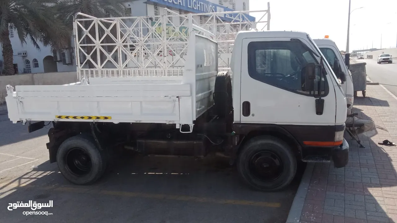 Mitsubishi tipper 3Ton