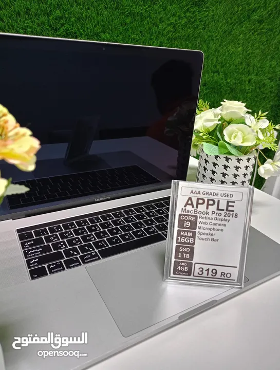 Apple MacBook pro 2018 model core i9 in excellent condition