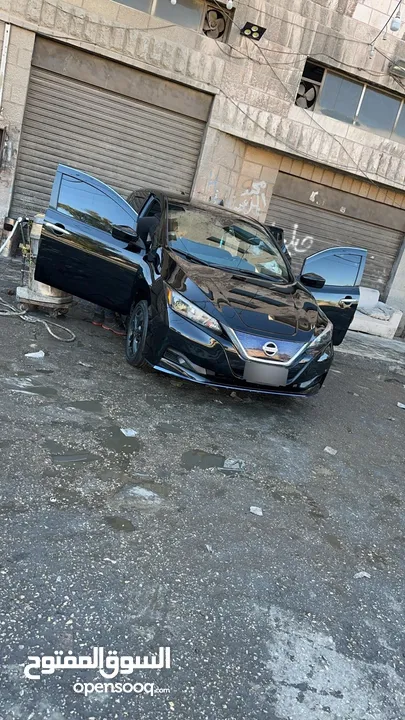 نيسان ليف 2020